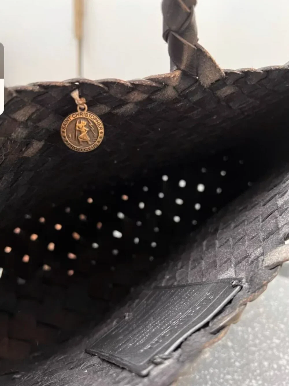 Dragon Diffusion Black Woven Bag - Picture 6 of 6